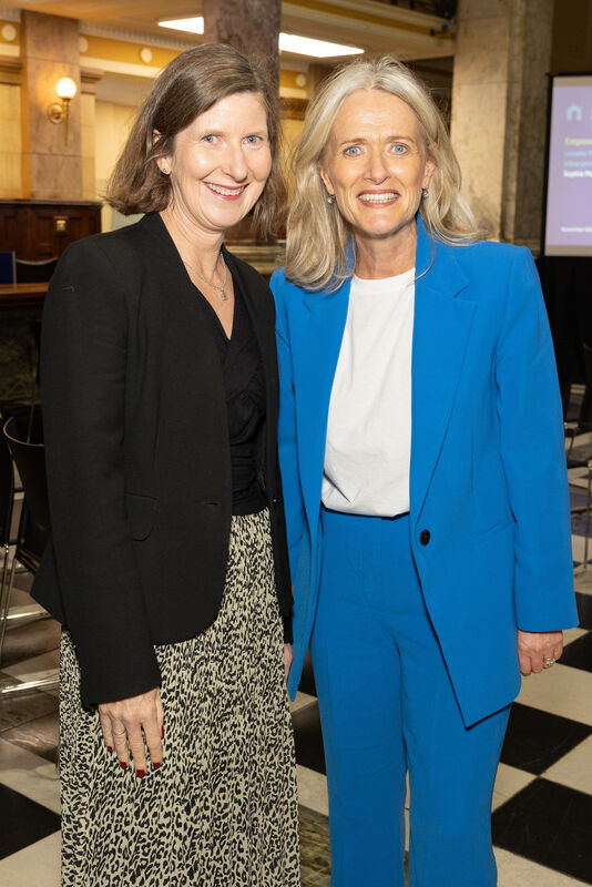 Michelle Johnson, ASA Brands and Vicki Creen, AIB at the Network Ireland Cork Branch November meeting.