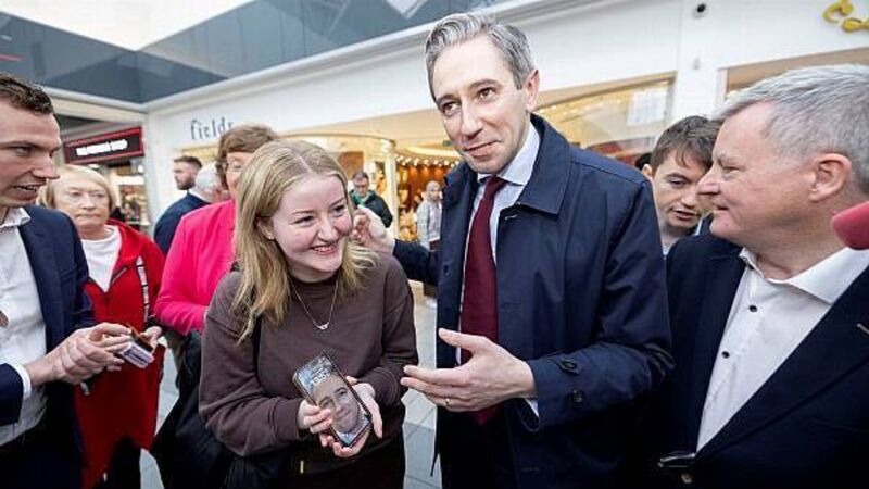 Fine Gael accused of ‘populist pandering’ as Harris sets out immigration policy