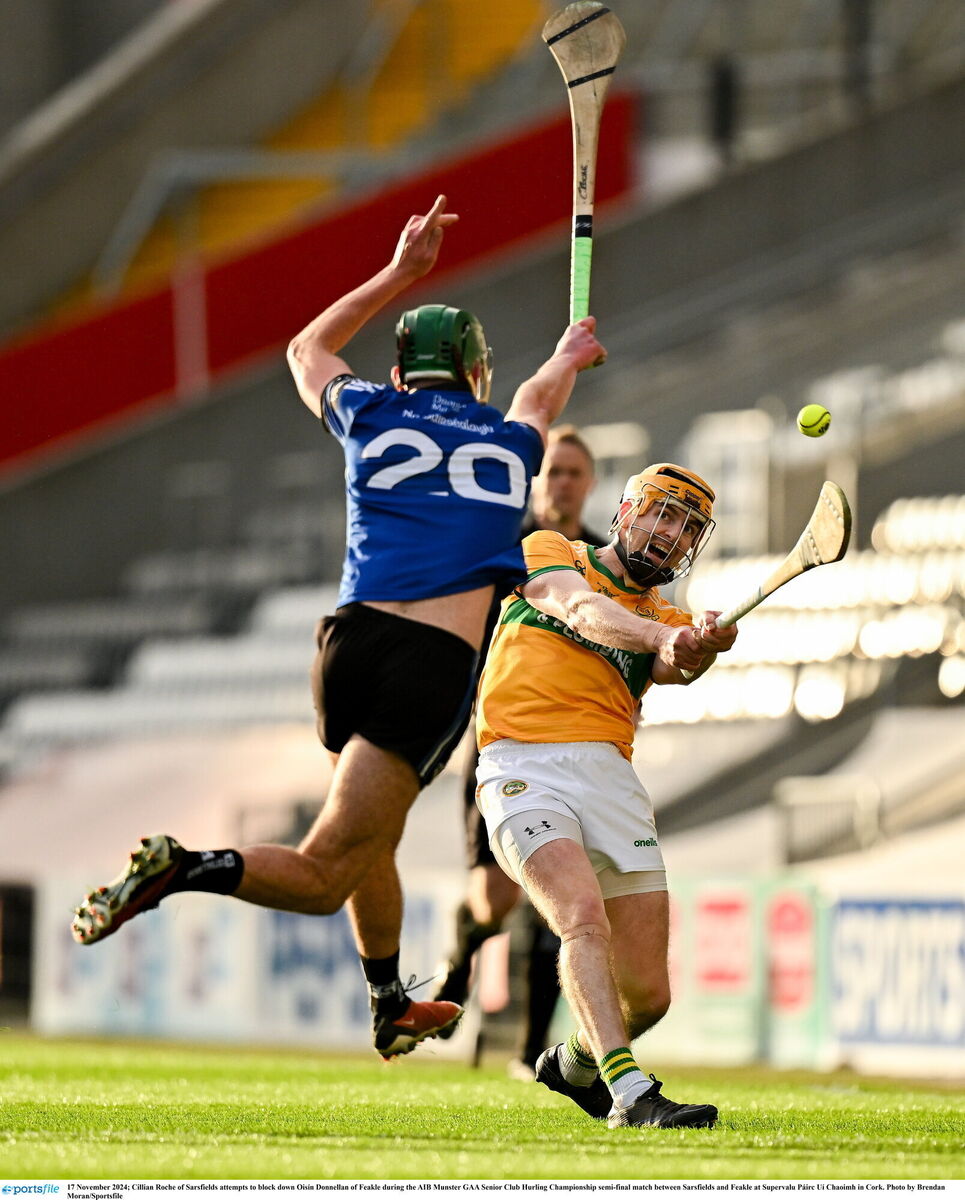 Cillian Roche of Sarsfields attempts to block down Oisín Donnellan of Feakle. Picture: Brendan Moran/Sportsfile Cillian Roche of Sarsfields attempts to block down Oisín Donnellan of Feakle. Picture: Brendan Moran/Sportsfile