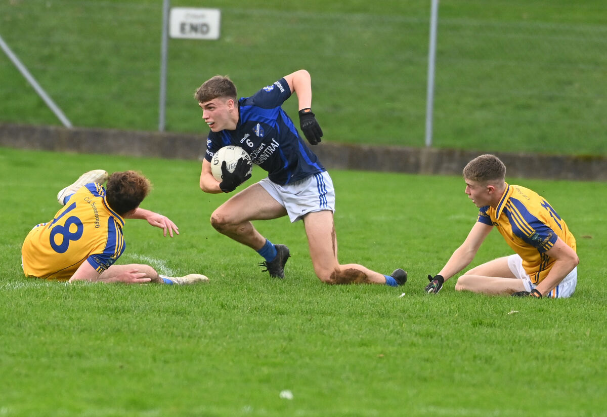 Bantry Blues' Mark Óg O'Sullivan wins the ball from Kilshannig's Killian O'Connell and Alan O'Connell during the PIFC semi-final in 2023. Picture: Eddie O'Hare Bantry Blues' Mark Óg O'Sullivan wins the ball from Kilshannig's Killian O'Connell and Alan O'Connell during the PIFC semi-final in 2023. Picture: Eddie O'Hare
