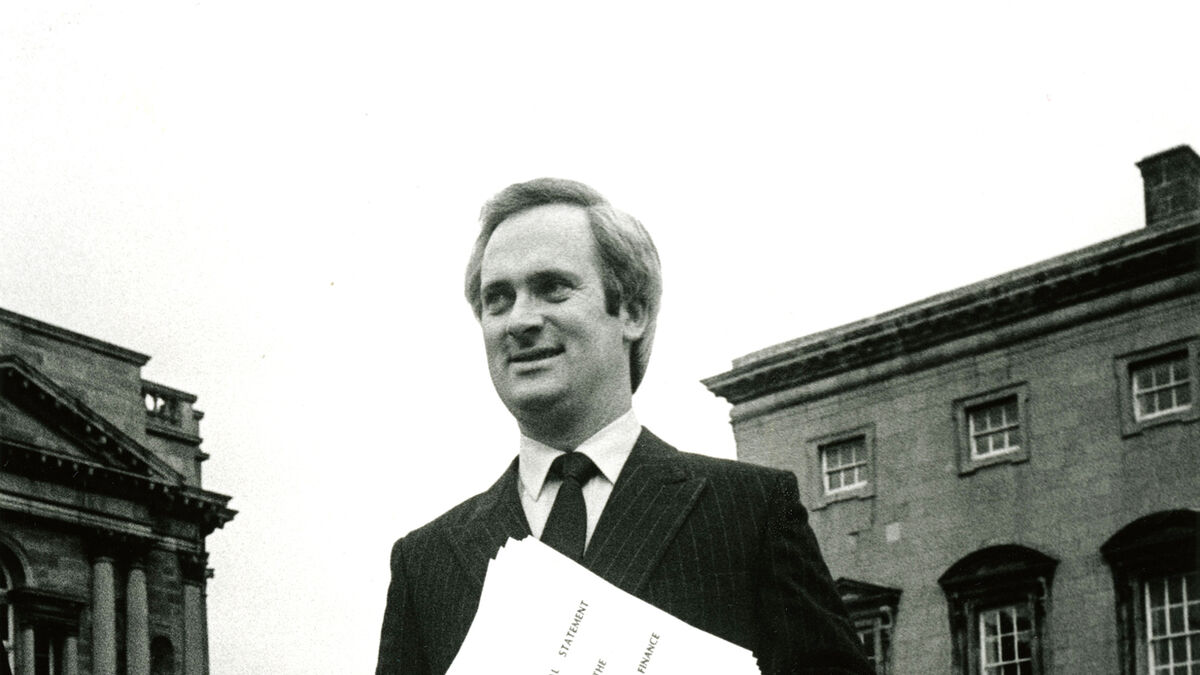 Nostalgia: Year of Vat on children’s shoes and efforts to influence the Áras