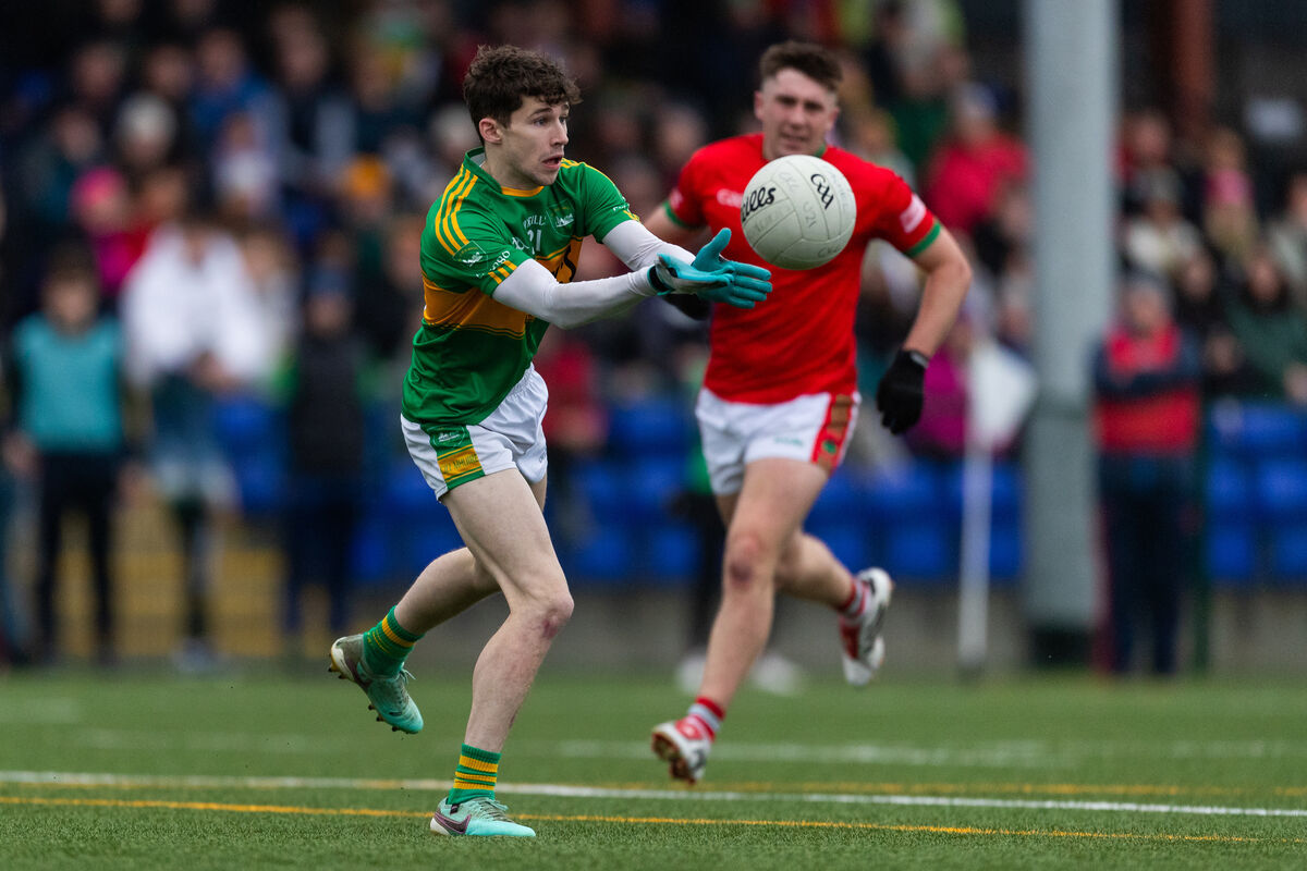 Kilmurry's Joe O'Mullane gets his pass away against Cashel King Cormacs. Picture: Diarmuid Brennan/Sportsfocus Kilmurry's Joe O'Mullane gets his pass away against Cashel King Cormacs. Picture: Diarmuid Brennan/Sportsfocus