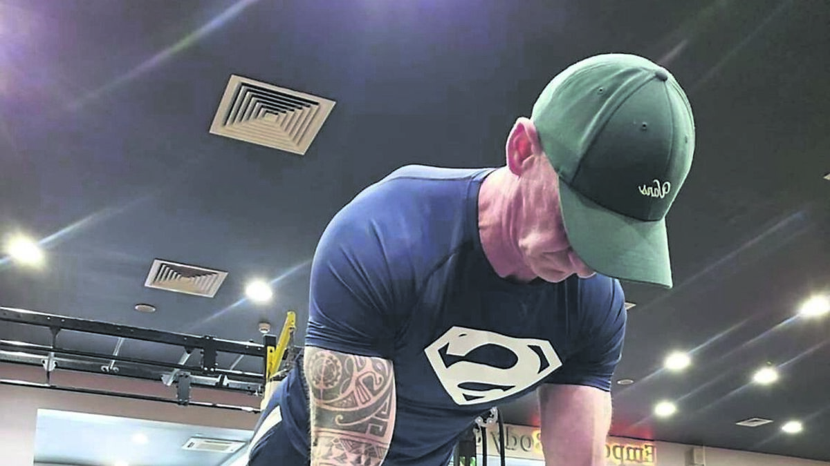 Cork man undertaking gruelling push-up challenge in memory his brother