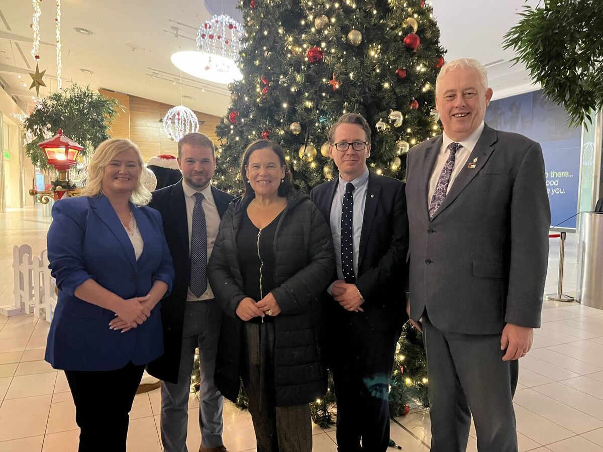 Sinn Féin leader Mary Lou McDonald with Cork South Central candidates Michelle Cowhey Shahid and Donnchadh Ó Laoghaire TD, and Cork North Central candidates councillor Joe Lynch and Thomas Gould TD in CastleWest Shopping Centre. Picture: Donal O'Keeffe