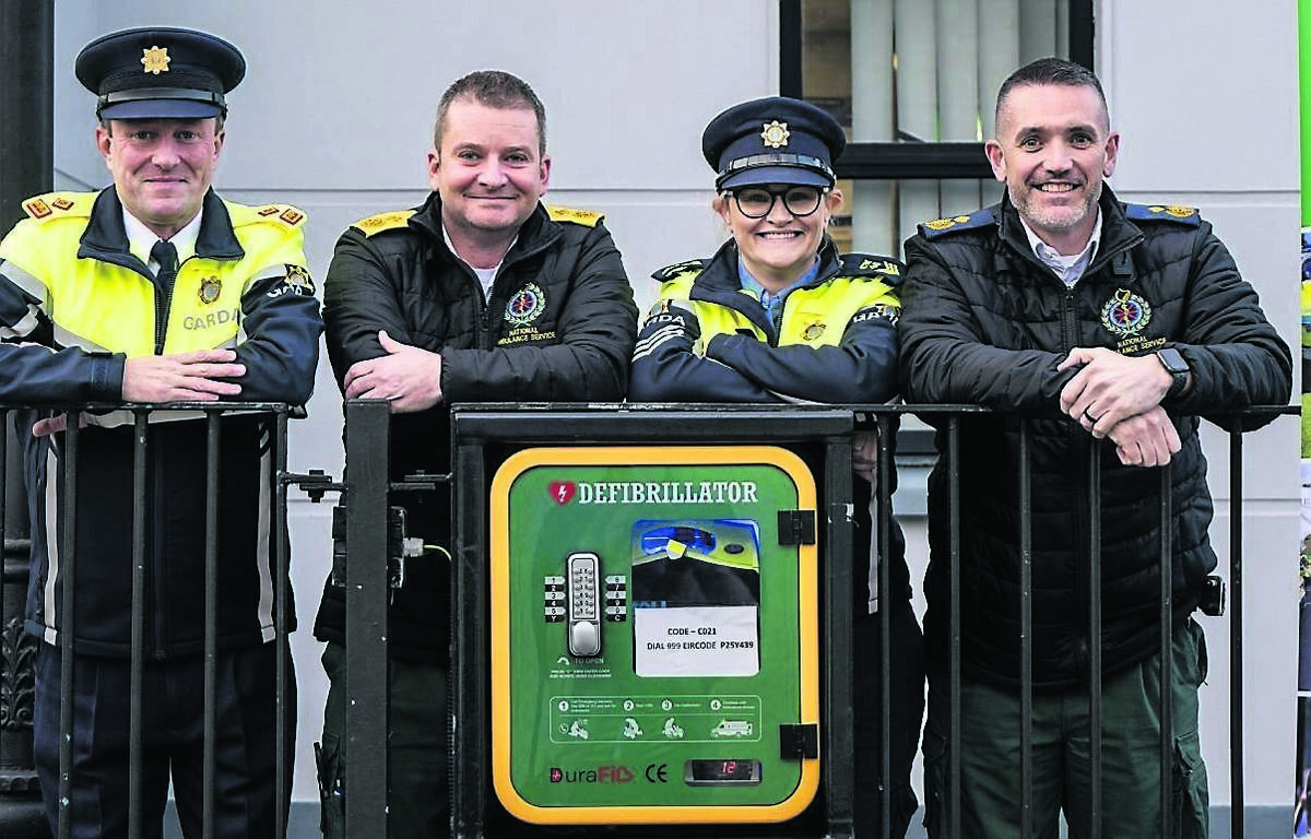 Superintendent Adrian Gamble, Mark Lynch, National Ambulance Service, Sargent Gillian Meany and Ger O’Dea, National Ambulance Service were all smiles outside Midleton garda station which together with Cobh Garda Station saw the installation of new automated external defibrillators (AEDs) on Tuesday. Picture Chani Anderson Superintendent Adrian Gamble, Mark Lynch, National Ambulance Service, Sargent Gillian Meany and Ger O’Dea, National Ambulance Service were all smiles outside Midleton garda station which together with Cobh Garda Station saw the installation of new automated external defibrillators (AEDs) on Tuesday. Picture Chani Anderson