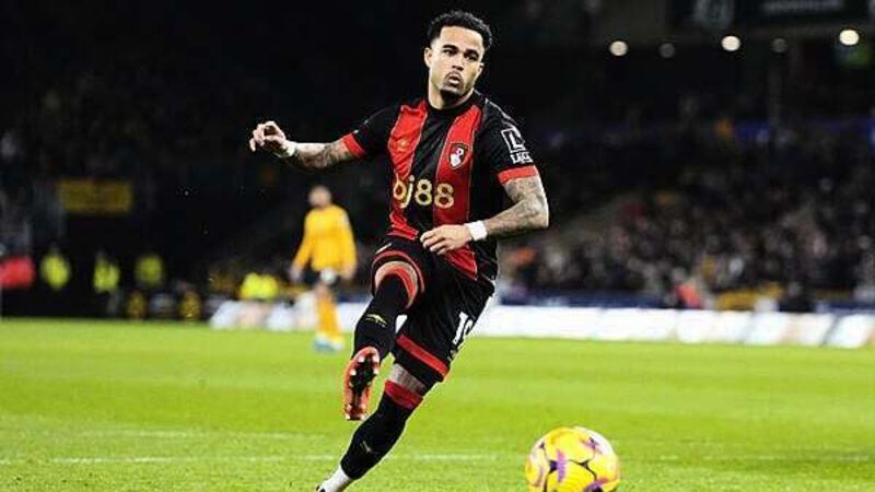 Justin Kluivert makes spot-kick history as Bournemouth beat Wolves Justin Kluivert makes spot-kick history as Bournemouth beat Wolves