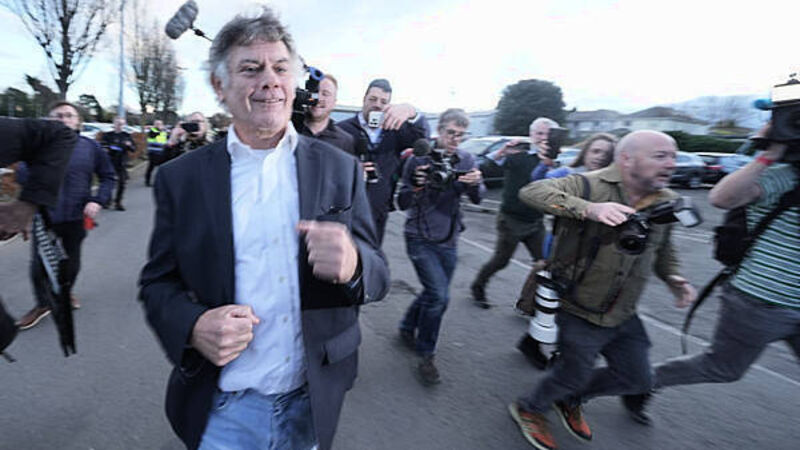 Gerard Hutch’s Dail bid ends with him running away from pandemonium at count centre Gerard Hutch’s Dail bid ends with him running away from pandemonium at count centre