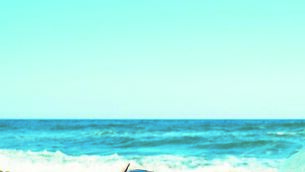 <p class="contextmenu internal_Caption">430 million tonnes of plastic are produced each year - and two-thirds become waste, while only 9% is recycled</p>