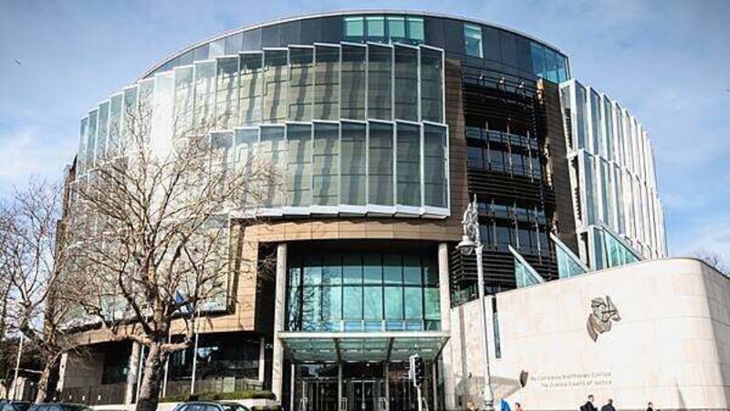Woman tells attempted murder trial that ex broke two knives during attack Woman tells attempted murder trial that ex broke two knives during attack
