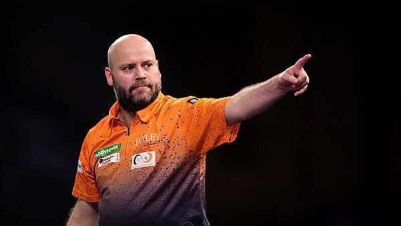 Merry Kistmas for Christian as he lands World Championship nine-darter Merry Kistmas for Christian as he lands World Championship nine-darter