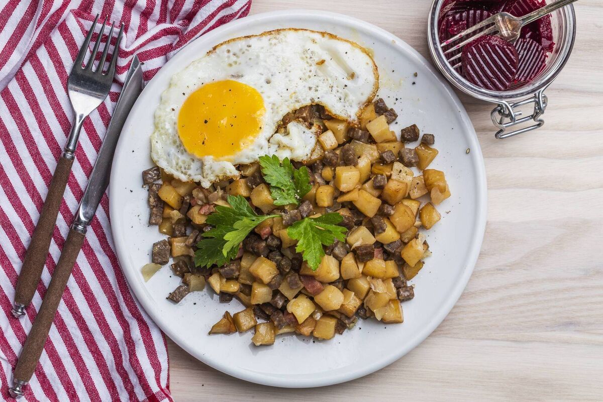 A delicious way to use up the leftover ham. 
