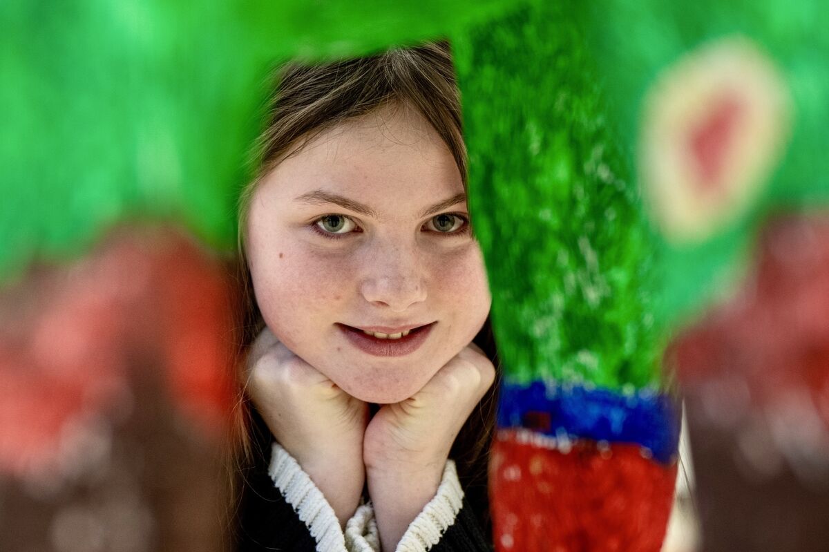 Sarah, 10, from Rochestown Douglas ETNS pictured in Douglas Court Shopping Centre. Sarah, 10, from Rochestown Douglas ETNS pictured in Douglas Court Shopping Centre.
