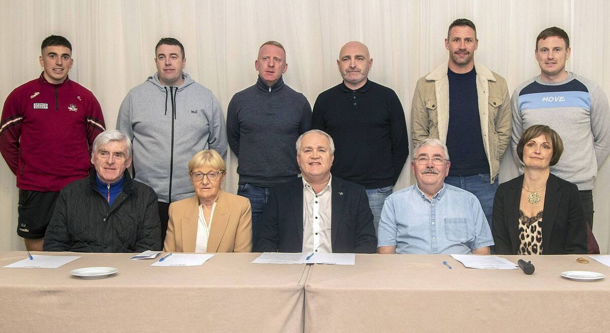 Pictured at the launch of the Waterford v Cork senior hurling challenge match in aid of The Friends of Brian Greene and Waterford Hospice were, back (from left): Cork hurler Ciarán Joyce, Cork coach Donal O’Rourke, organisers John Mullane and Seán Daly, Waterford selector Dan Shanahan and Waterford player Austin Gleeson; front, John Moran, West Waterford Hospice Support Group, Waterford Hospice chairperson Barbara Murphy, Waterford GAA chairperson Seán Michael O’Regan, Jim Greene and Sonya Kelly. Picture: Seán Byrne Pictured at the launch of the Waterford v Cork senior hurling challenge match in aid of The Friends of Brian Greene and Waterford Hospice were, back (from left): Cork hurler Ciarán Joyce, Cork coach Donal O’Rourke, organisers John Mullane and Seán Daly, Waterford selector Dan Shanahan and Waterford player Austin Gleeson; front, John Moran, West Waterford Hospice Support Group, Waterford Hospice chairperson Barbara Murphy, Waterford GAA chairperson Seán Michael O’Regan, Jim Greene and Sonya Kelly. Picture: Seán Byrne