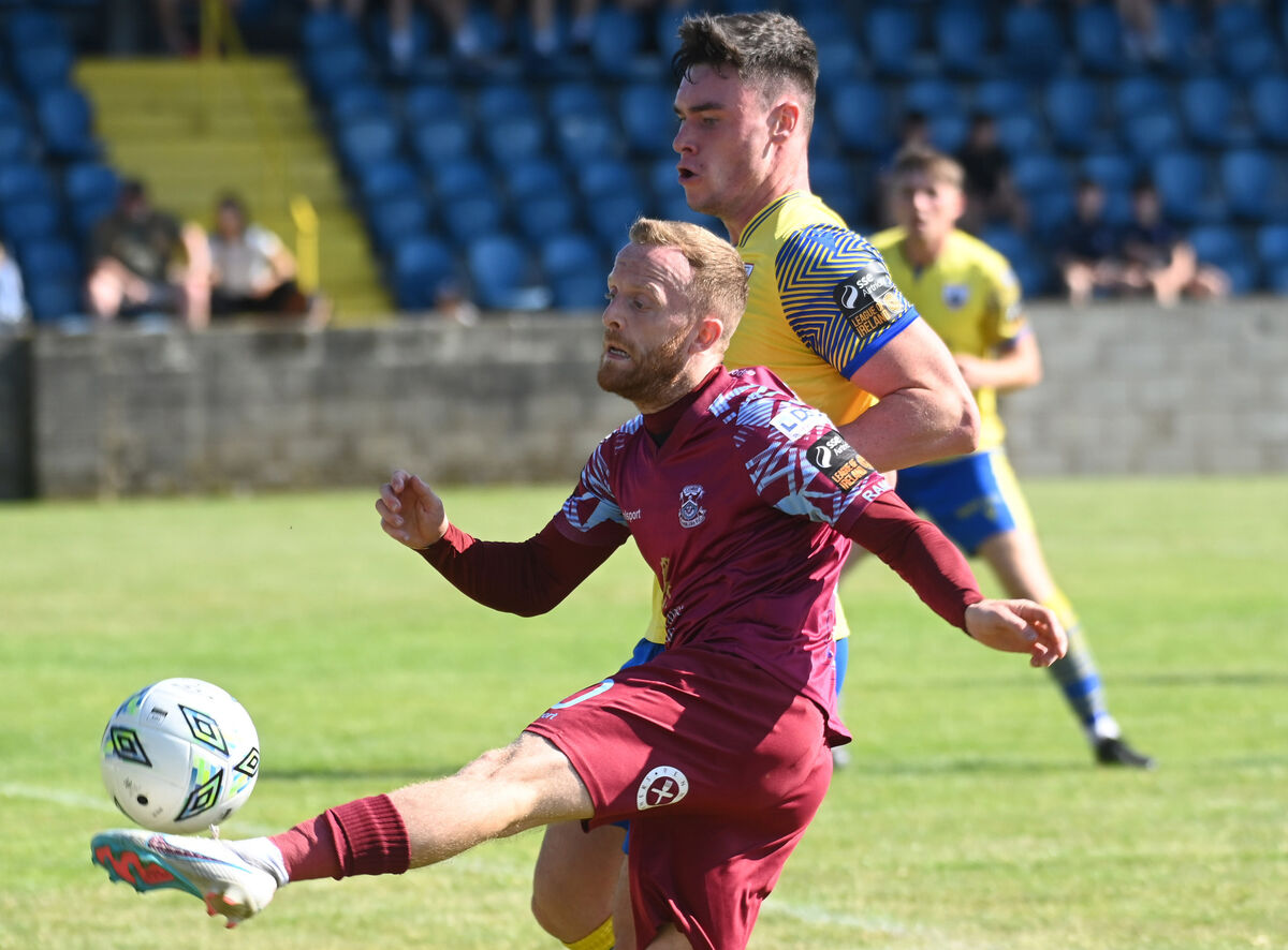 Cobh Ramblers' Jack Doherty shoots from Longford Town's Aaron Walsh during the SSE Airtricity first division game at St Colman's Park. Picture; Eddie O'Hare