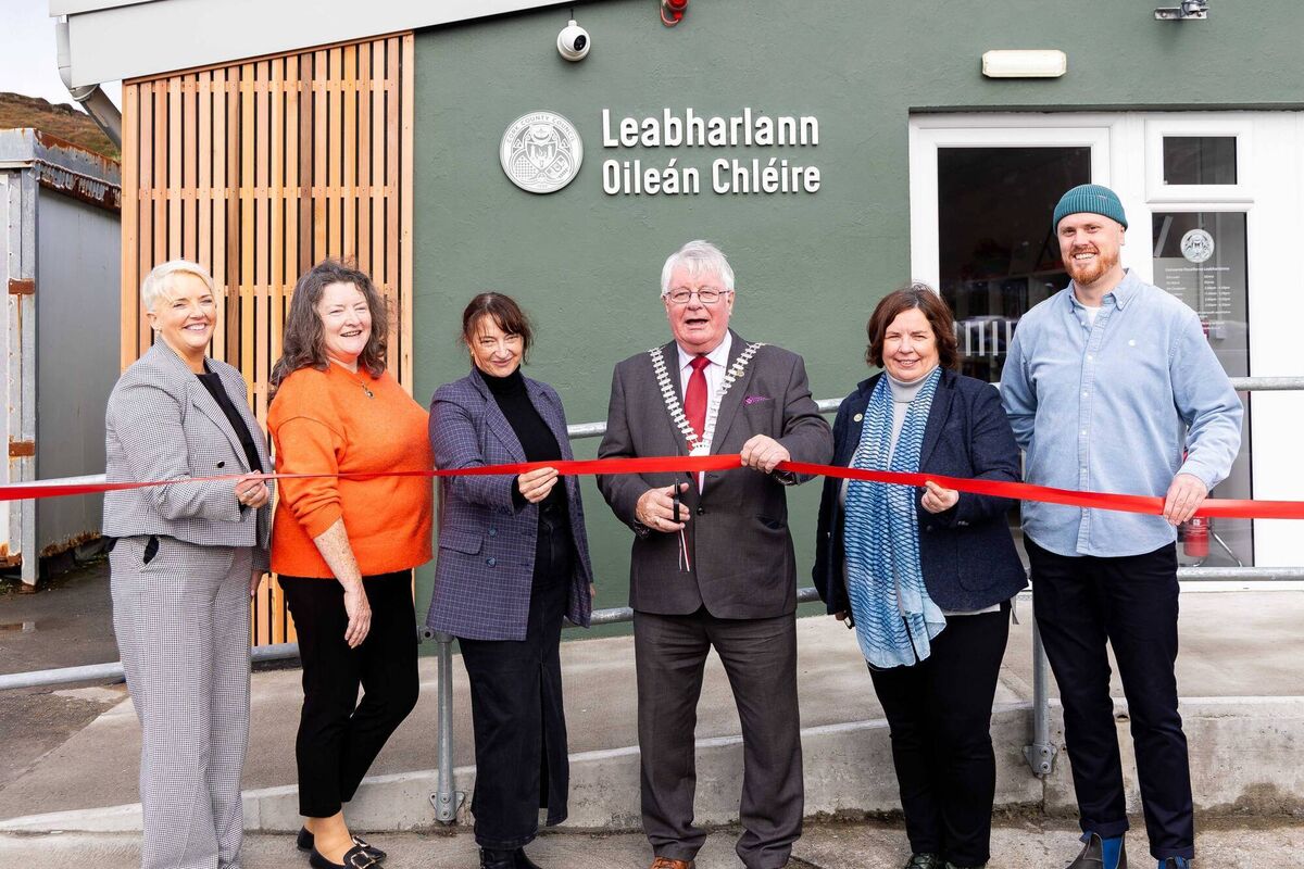 Patricia Liddy, Director of Service, Municipal District Operations & Rural Development; Cork County Council; Joan Kearney, Librarian, Leabharlann Oileán Chléire; Emer O’Brien, Cork County Librarian; Mayor of the County of Cork, Cllr. Joe Carroll; Moira Murrell, Chief Executive of Cork County Council and Ruairi O’Donovan, Údarás na Gaeltachta pictured at Leabharlann Oileán Chléire which opened in 2024. Picture: Alison Miles /OSM PHOTO Patricia Liddy, Director of Service, Municipal District Operations & Rural Development; Cork County Council; Joan Kearney, Librarian, Leabharlann Oileán Chléire; Emer O’Brien, Cork County Librarian; Mayor of the County of Cork, Cllr. Joe Carroll; Moira Murrell, Chief Executive of Cork County Council and Ruairi O’Donovan, Údarás na Gaeltachta pictured at Leabharlann Oileán Chléire which opened in 2024. Picture: Alison Miles /OSM PHOTO