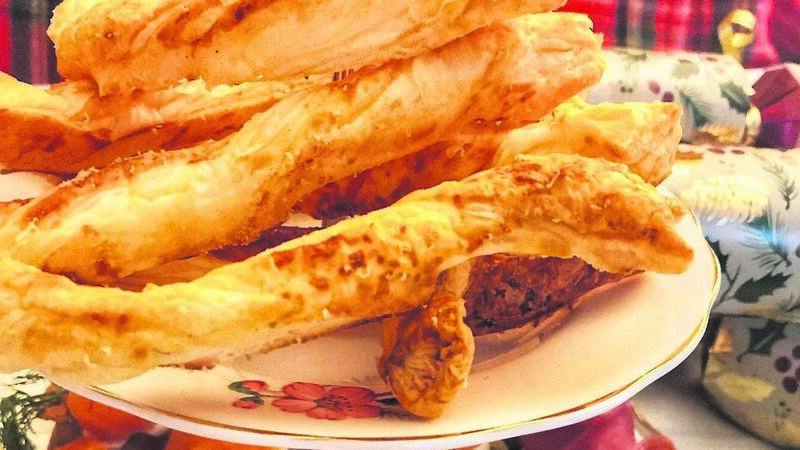 Weekend Foodie: Bite-sized treats to celebrate Women’s Little Christmas