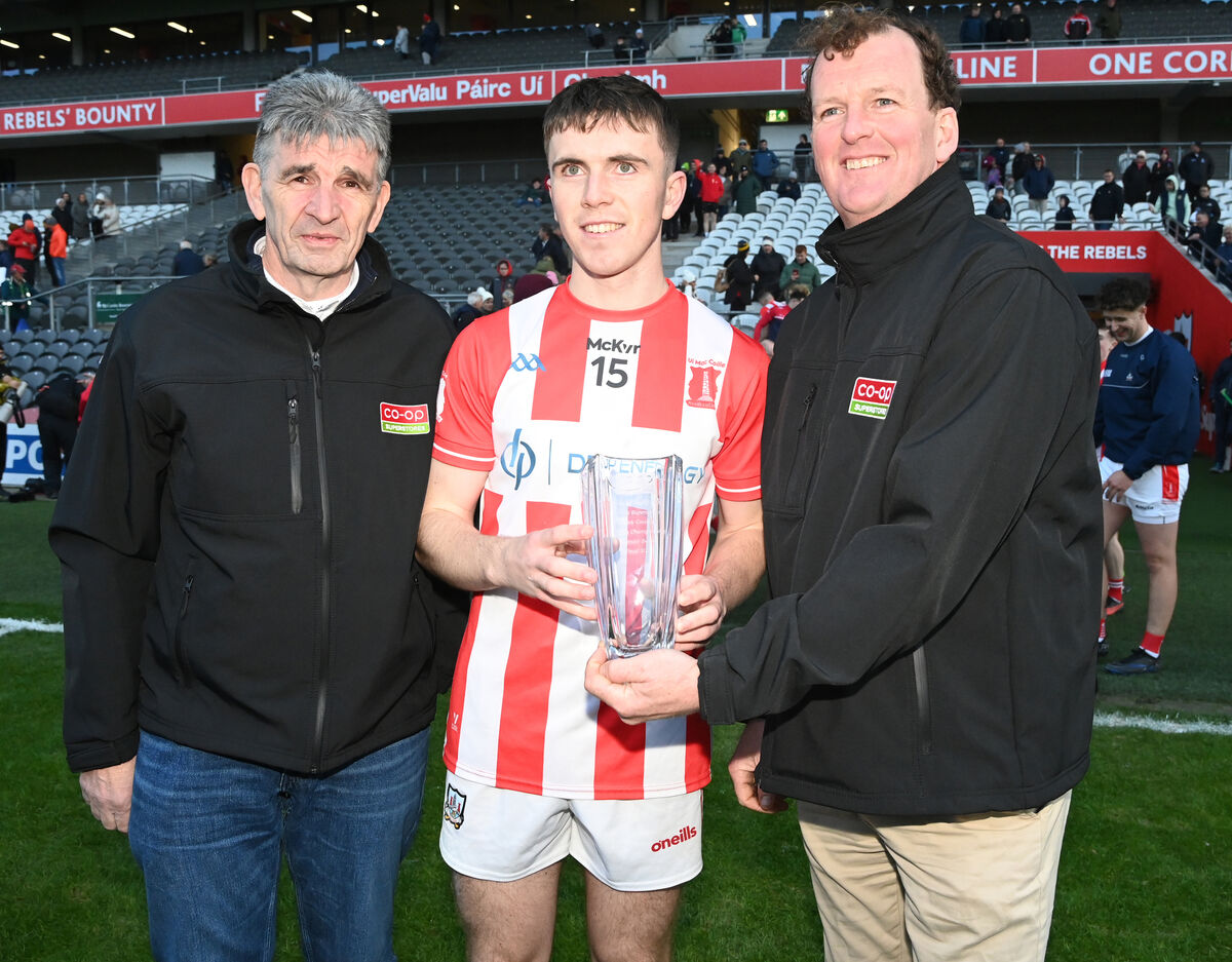 Imokilly's Jack Leahy, 'player of the match' with sponsors Michael Harte CEO Dairygold and Sean O'Brien after defeating Sarsfields in the Co-Op Superstores Premier SHC final at SuperValu Páirc Uí Chaoimh.. Picture; Eddie O'Hare