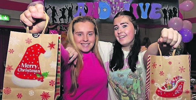 Mia Smith and Lily Nodwell, both TY5, enjoying the annual Christmas Trade Fair. Picture: Jim Coughlan
Mia Smith and Lily Nodwell, both TY5, enjoying the annual Christmas Trade Fair. Picture: Jim Coughlan