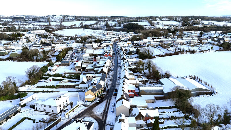 Weather latest: Cork public urged to check on elderly neighbours with temperatures set to plummet overnight Weather latest: Cork public urged to check on elderly neighbours with temperatures set to plummet overnight