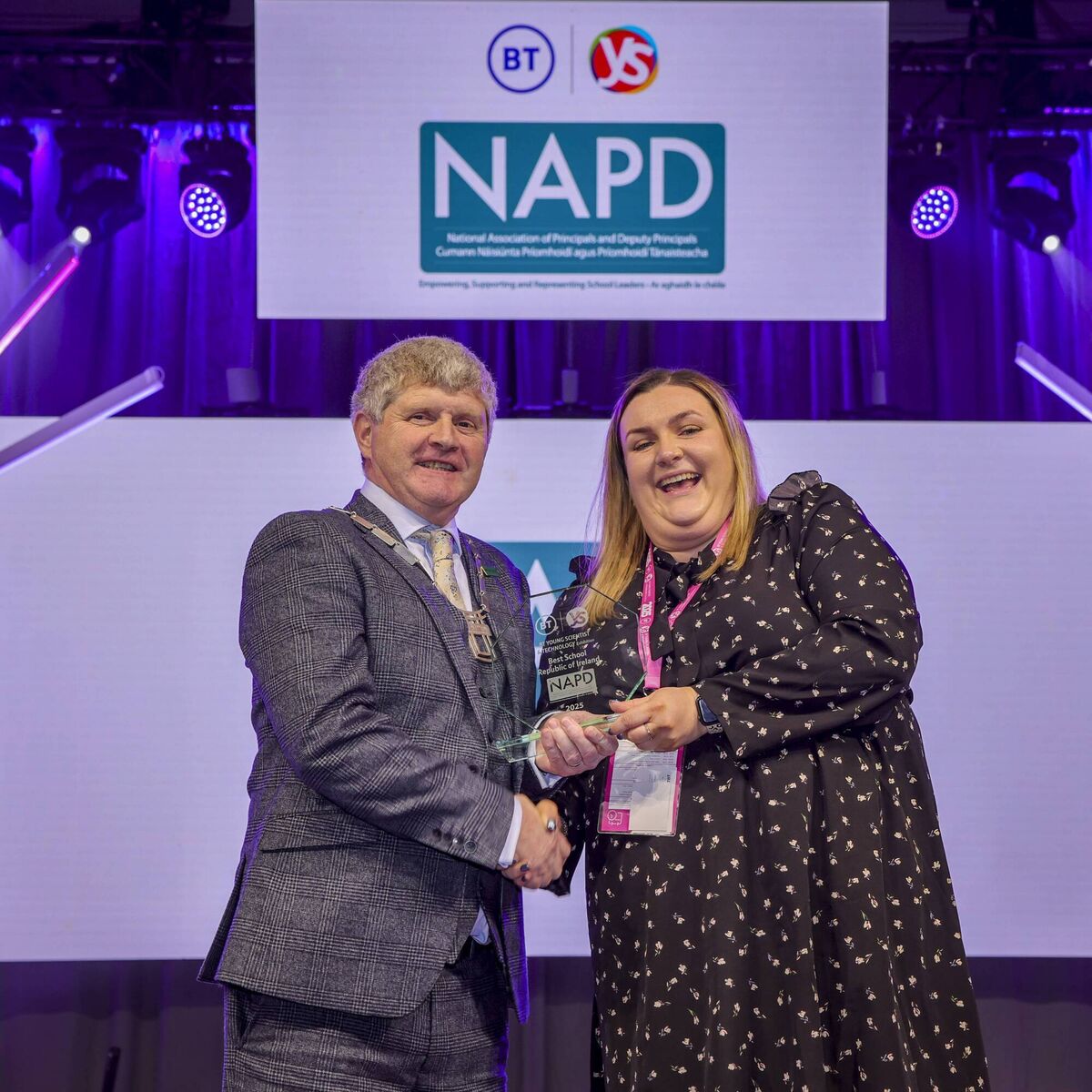 The Best School ROI Award at this year's BT Young Scientist and Technologist Exhibition was presented by NAPD president Anton O'Mahony to Shannen Foley on behalf of St Mary's Secondary School in Macroom. Photo: Fennell Photography The Best School ROI Award at this year's BT Young Scientist and Technologist Exhibition was presented by NAPD president Anton O'Mahony to Shannen Foley on behalf of St Mary's Secondary School in Macroom. Photo: Fennell Photography