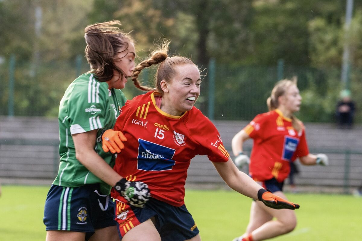 Aghada's Sarah Leahy clashes with Éire Óg’s Orlaith Cahalane. Picture: Chani Anderson Aghada's Sarah Leahy clashes with Éire Óg’s Orlaith Cahalane. Picture: Chani Anderson
