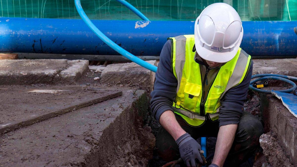 Thousands without water following burst main in Cork city suburb