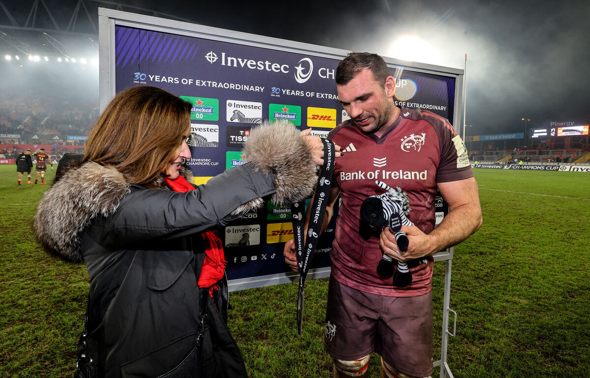 Munster’s captain Tadhg Beirne gets his MVP award from Aisling Dodgson. Picture: INPHO/Billy Stickland Munster’s captain Tadhg Beirne gets his MVP award from Aisling Dodgson. Picture: INPHO/Billy Stickland