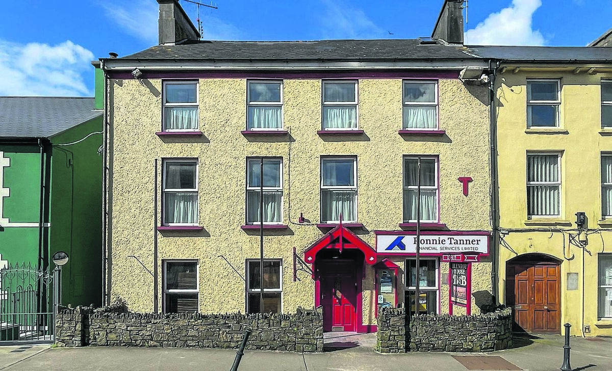 10, North Street, Skibbereen, boasts seven bedrooms and eight bathrooms and could make a bed and breakfast or Airbnb business, or be rented out 10, North Street, Skibbereen, boasts seven bedrooms and eight bathrooms and could make a bed and breakfast or Airbnb business, or be rented out