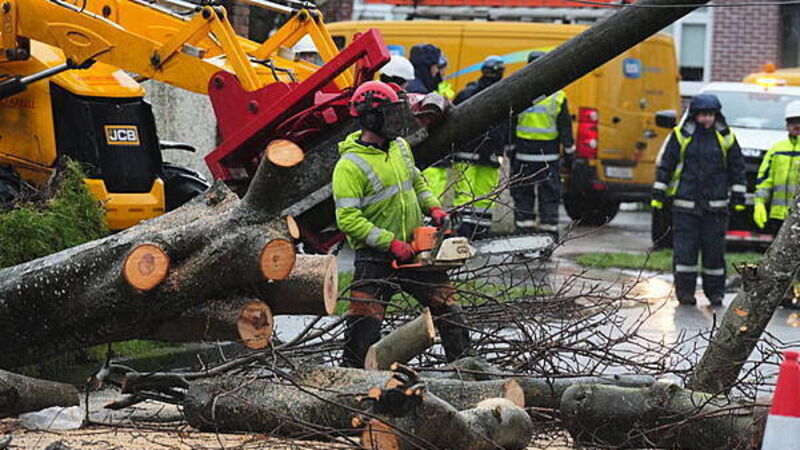 Warnings in place for Storm Herminia as 330,000 remain without power after Éowyn