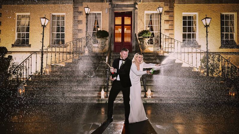 Wedding of the Week: Wedding bells for Cork couple who matched on Tinder 