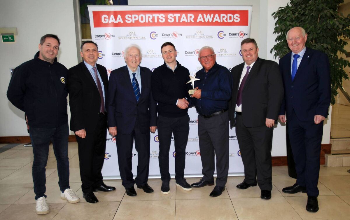 At the Rochestown Park Hotel for the Cork 96FM/C103 GAA Sports Star of the Month for December were Daniel Kearney, with Ken Perrott, C103, Tom Tobin, GM, The RPH, Denis Hurley, President Sarsfields GAA Club, Finbarr McCarthy, 96FM, Kieran McGeary CEO Cork 96FM C103 and Pat Horgan, Chairman, Cork County GAA Bord. Picture: Tony O'Connell.