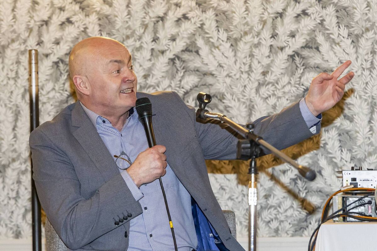 Dalo telling the crowd that Clare are going for two in a row at Imokilly Victory Dinner. Picture: Denis O'Flynn