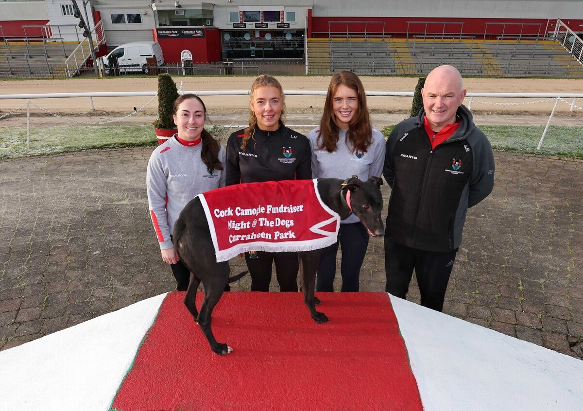 Cork senior camogie team manager, Ger Manley, wikth Amy O'Connor, Laura Hayes, Meabh Cahalane, at the launch. Picture: Jim Coughlan