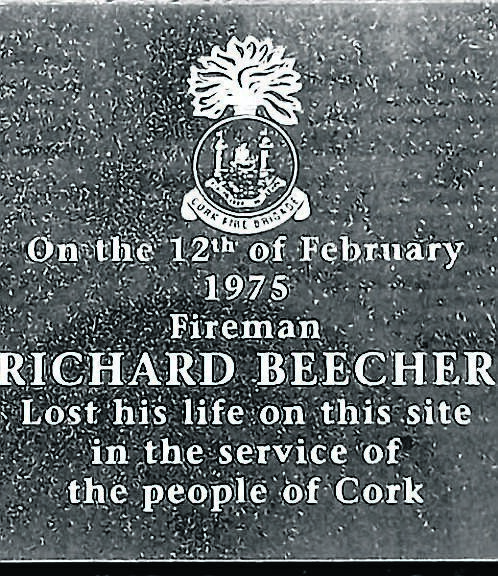 Plaque erected by Dick Beecher’s fire brigade comrades at Lee White House, Washington Street