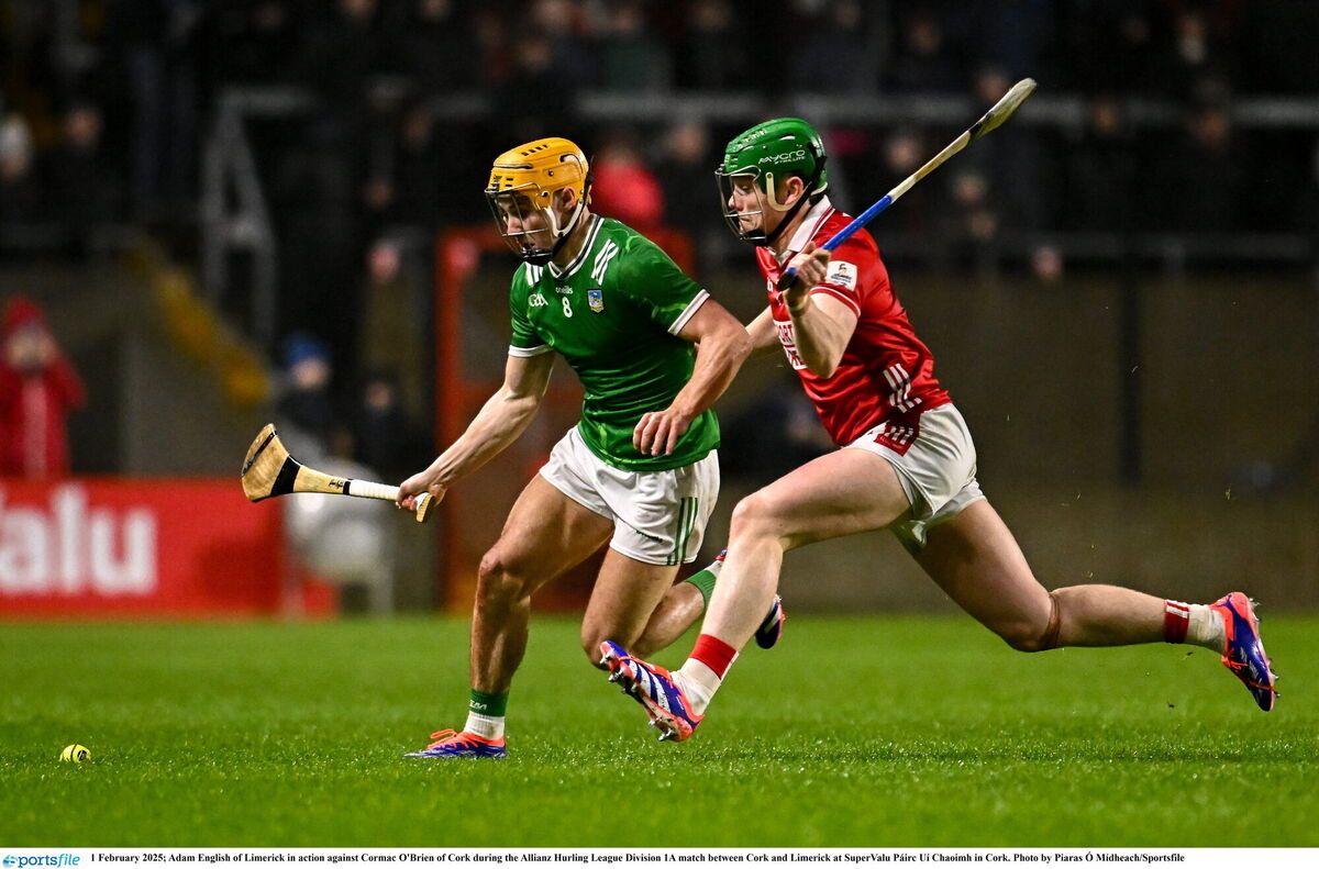 Cormac O'Brien of Cork tries to get to the ball before Limerick's Adam English. Picture: Piaras Ó Mídheach/Sportsfile Cormac O'Brien of Cork tries to get to the ball before Limerick's Adam English. Picture: Piaras Ó Mídheach/Sportsfile