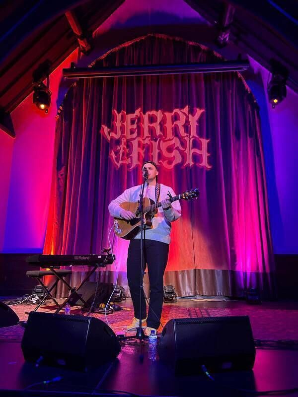 Cathal Fitz opening for Jerry Fish in Seachurch, Ballycotton, Cork. Cathal Fitz opening for Jerry Fish in Seachurch, Ballycotton, Cork.