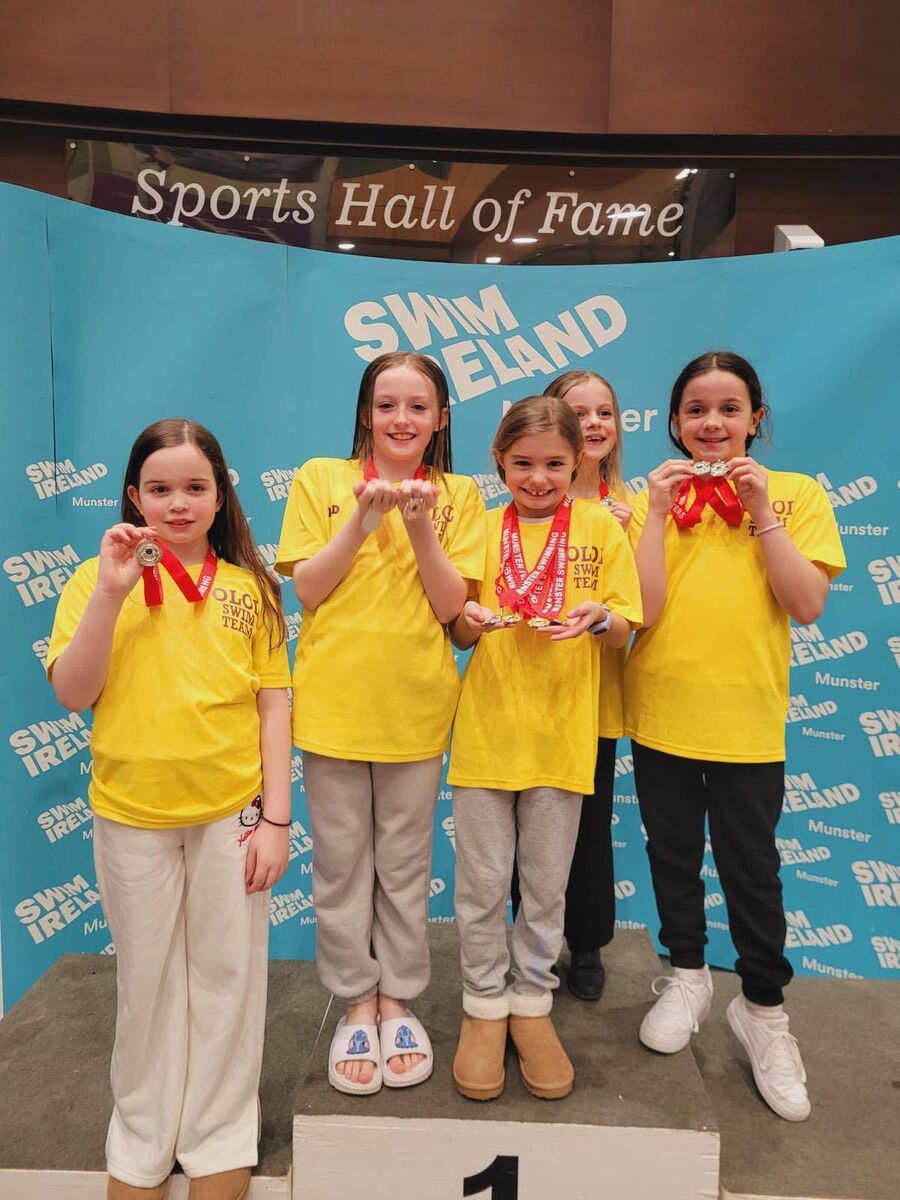 Our Lady of Lourdes (Yellow T Shirts) L-R Abigeal Cronin, Teegan Ni Mhurchu, Maisie Barrett, Summer Collins and Isabel Creegan from Our Lady of Lourdes NS at the Munster Minor Schools Championships in UL.Photo: SWSC. No Repo Fee. St. Anthony's U10 Relay. Louis Nathan, Jake O'Callaghan, Billy McGrath &amp; Finn O'Dowd won silver in both Freestyle &amp; Medley Relays at the Munster Minor Schools Championships. Pictured with Paralympian Roisin Ni Riain. Photo: Robert Cussen No Repo Fee. MH 