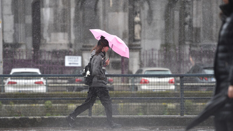 Met Éireann issues status yellow rain warning for Cork Met Éireann issues status yellow rain warning for Cork