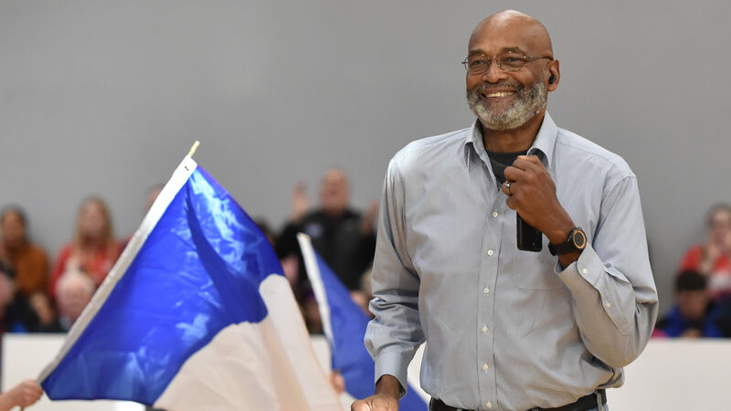Bob Stephens has never forgotten impact Cork basketball community had on his life Bob Stephens has never forgotten impact Cork basketball community had on his life