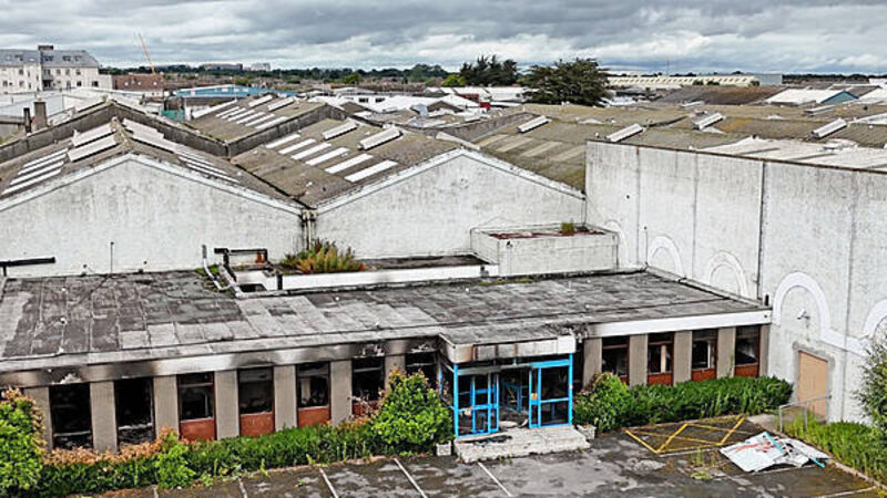 Department responsible for housing asylum seekers will not publicly identify staff following threats Department responsible for housing asylum seekers will not publicly identify staff following threats