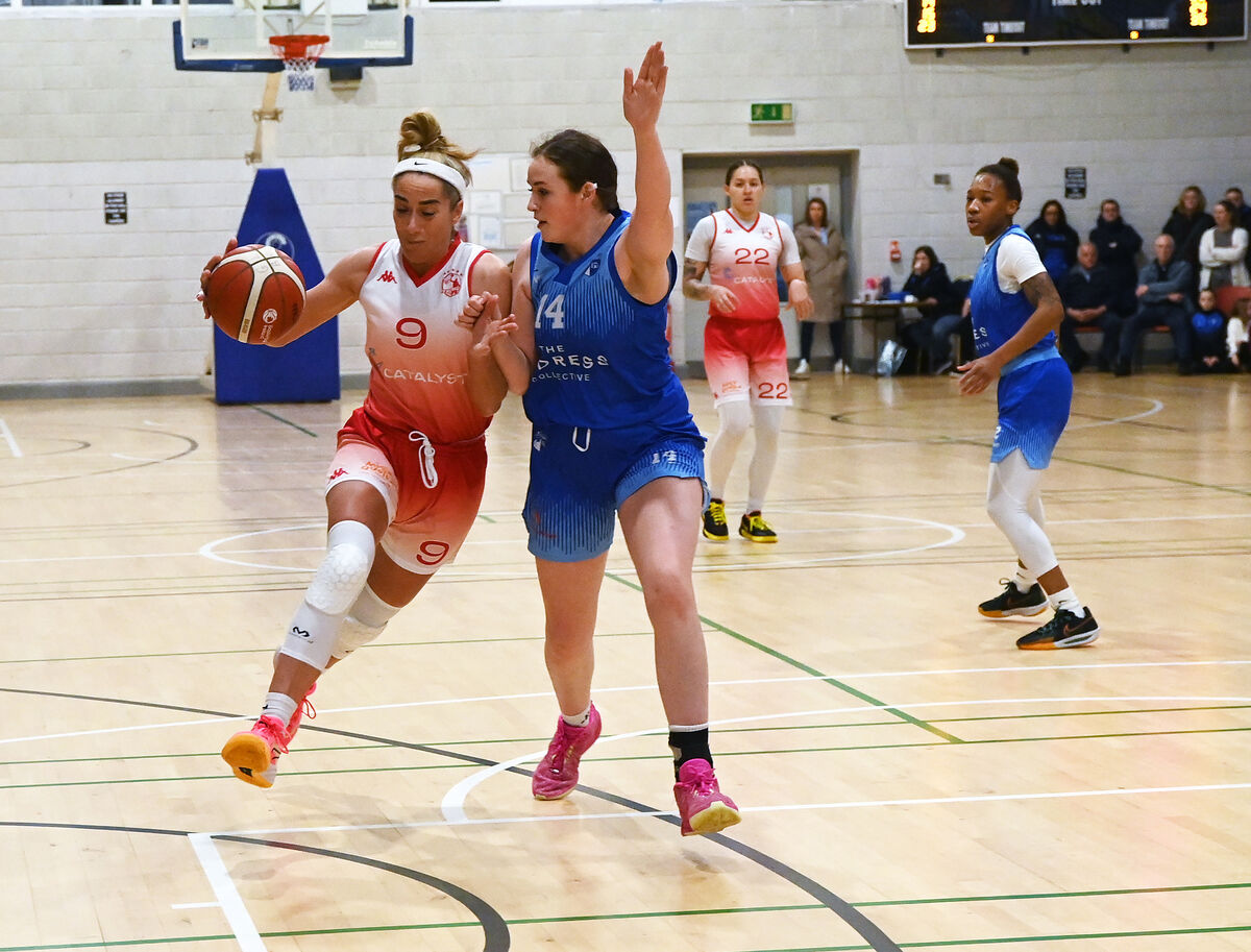 Catalyst Fr Mathews' Grainne Dwyer takes on The Address UCC Glanmire's Lucy Walsh. Picture: Eddie O'Hare