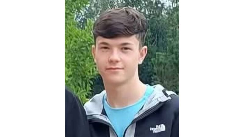 Gardaí concerned for wellbeing of teenager missing from Cork