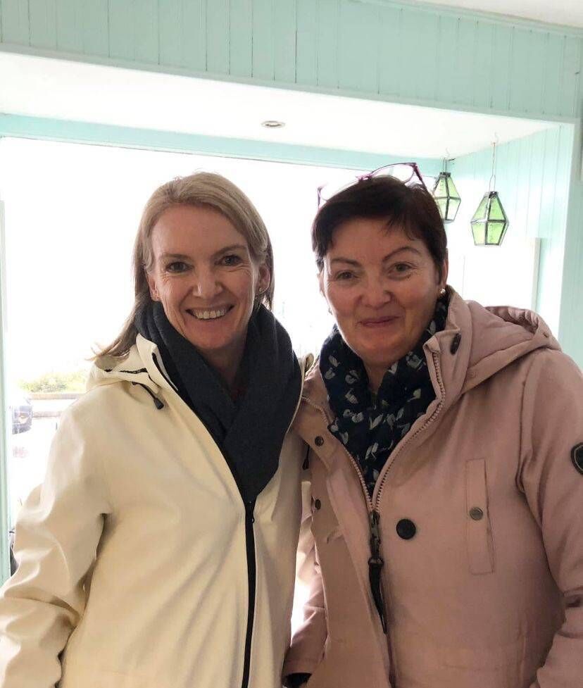 Mary McCarthy was delighted to recently meet Joanna Donnelly. Mary McCarthy was delighted to recently meet Joanna Donnelly.