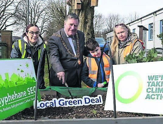 Lord Mayor of Cork, Cllr Dan Boyle, with Natalie O’Regan Chair Person Ballyphehane Tidy Towns, Evan O’Brien and Eilís O’Brien, Sustainability and Environmental Officer, Ballyphehane Community Association. Photo. Darragh Kane
