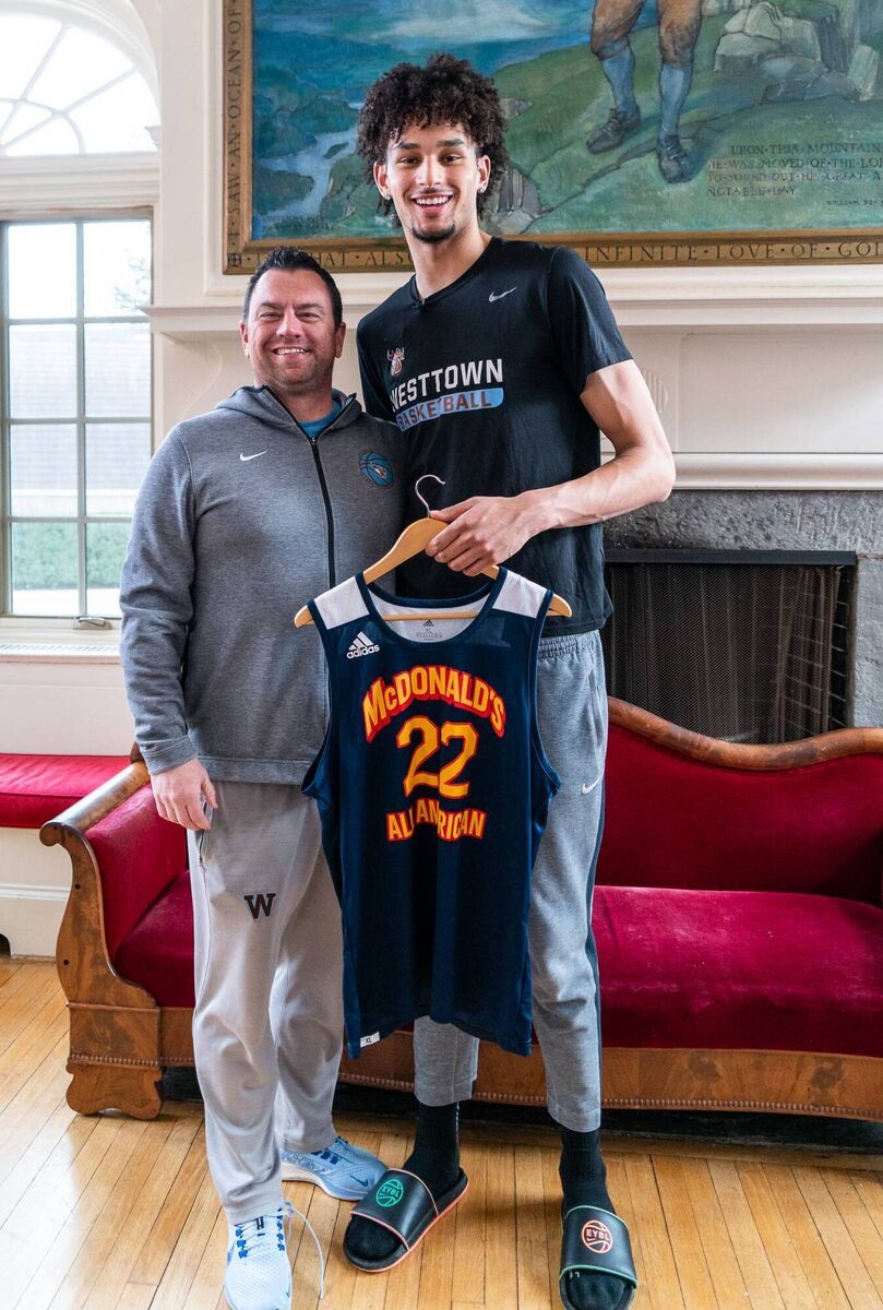 Paul Manning with one of his former players Cam Reddish who now plays his basketball in the NBA with the Los Angeles Lakers.