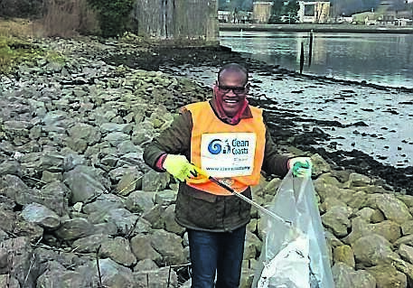 Deputy Lord Mayor Honore Kamegni volunteering as part of Blackrock Clean Up group’s Deputy Lord Mayor Honore Kamegni volunteering as part of Blackrock Clean Up group’s