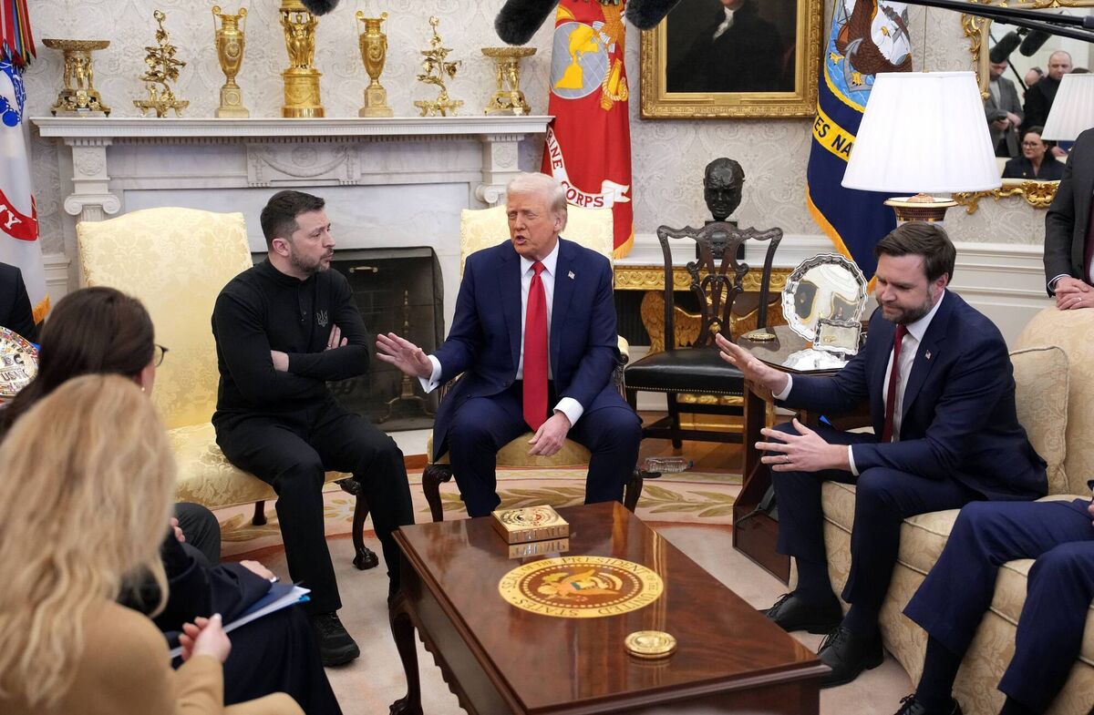 US president Donald Trump and vice president JD Vance meet with Ukrainian president Volodymyr Zelensky in the Oval Office at the White House. Picture: Andrew Harnik/Getty Images.