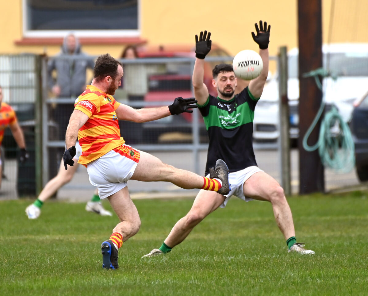 Newcestown's Colm Dinneen shoots against Nemo Rangers. Picture: Eddie O'Hare Newcestown's Colm Dinneen shoots against Nemo Rangers. Picture: Eddie O'Hare