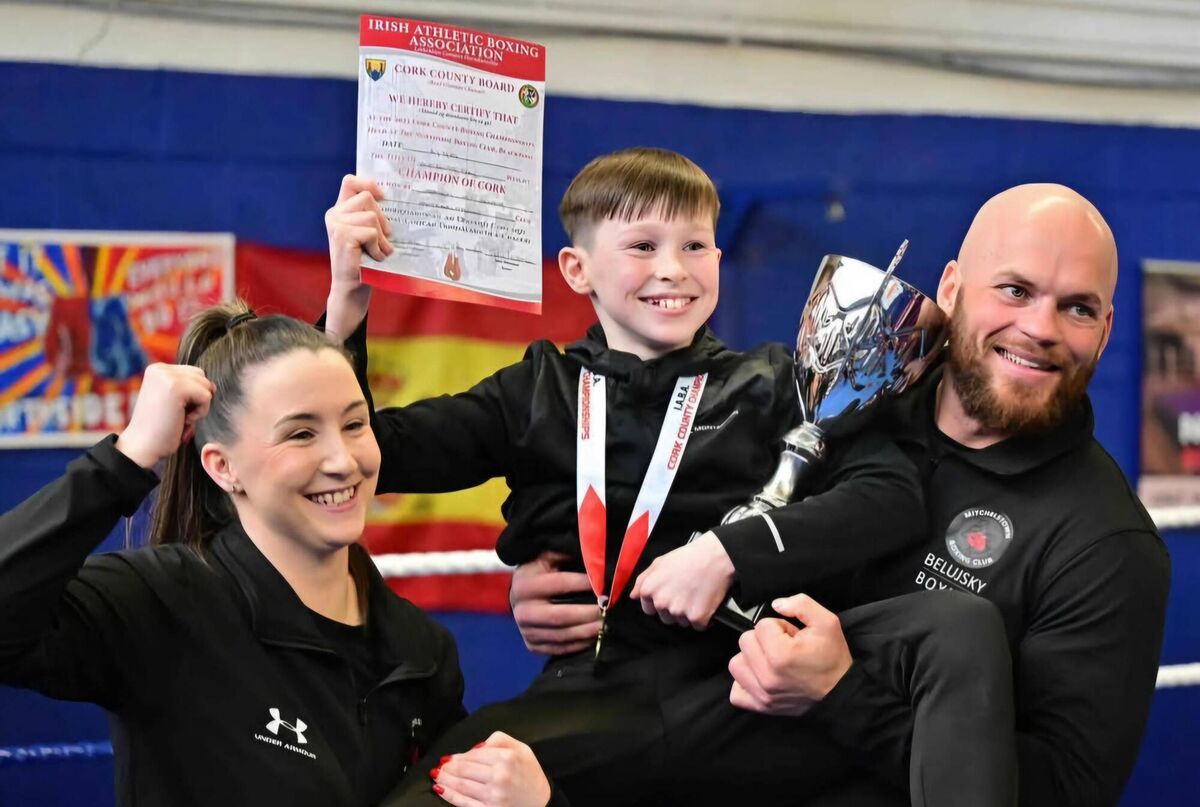 Ciara Noonan, Jason McDonagh and Frank Beluskhi from the Mitchelstown Boxing Club, and the the best Boxer trophy, the Maurice Walsh Cup, won by Jason at the recent Cork County championships  MOB 