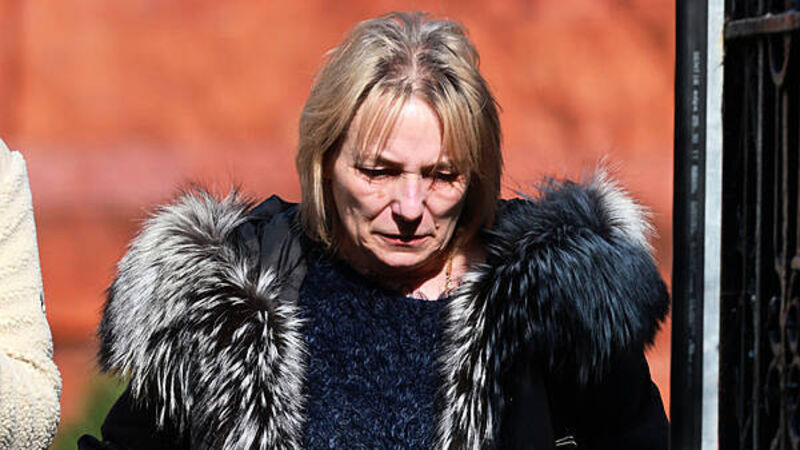 Teen died after suffering bleeding in her brain following fall during epileptic seizure, inquest hears Teen died after suffering bleeding in her brain following fall during epileptic seizure, inquest hears